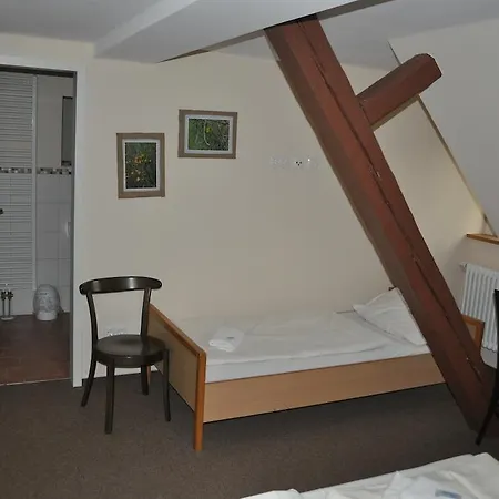 Hotel Burg *